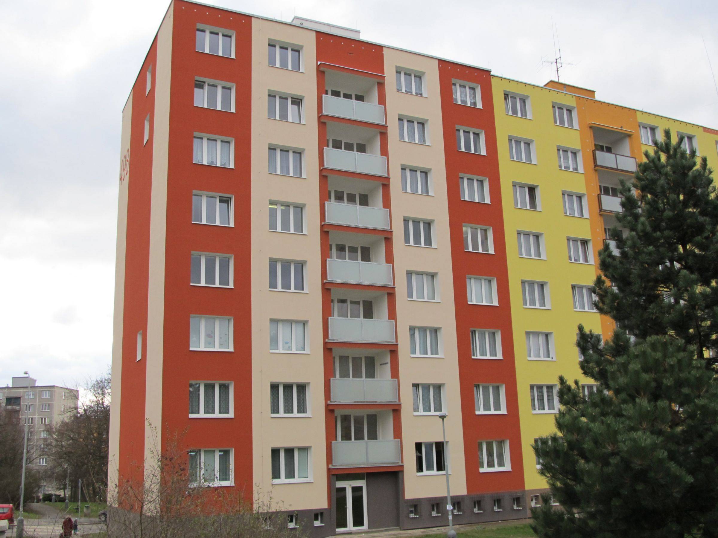 Praha 12 - Zárubova 498