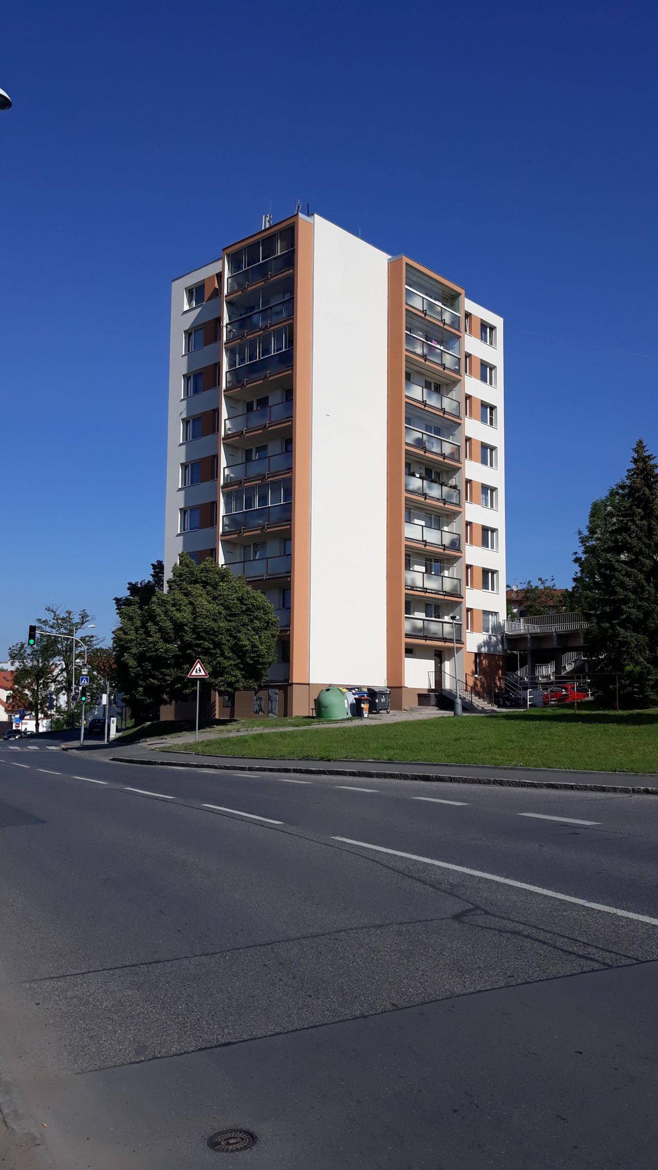 Pražská 1014, Praha 10